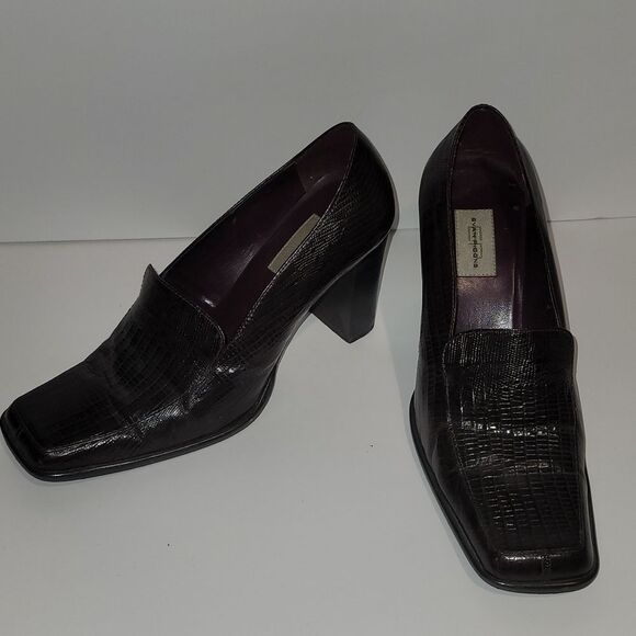 Vintage Evan Picone Brown Alligator Skin Pattern 7.5 Heels - Picture 2 of 9
